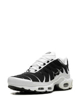 Nike Air Max Plus "Black / White"