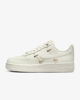 Nike Women's Air Force 1 '07 LX
