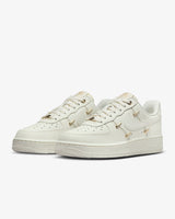 Nike Women's Air Force 1 '07 LX