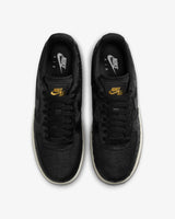 Nike Women's Air Force 1 '07 LX