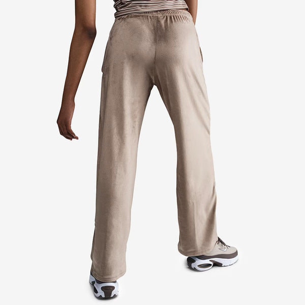 Nike Sportswear Women's Chill Knit Mid-Rise Velour Pants