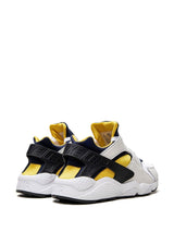 Nike Air Huarache "Michigan"