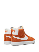 Nike SB Zoom Blazer Mid "Safety Orange"