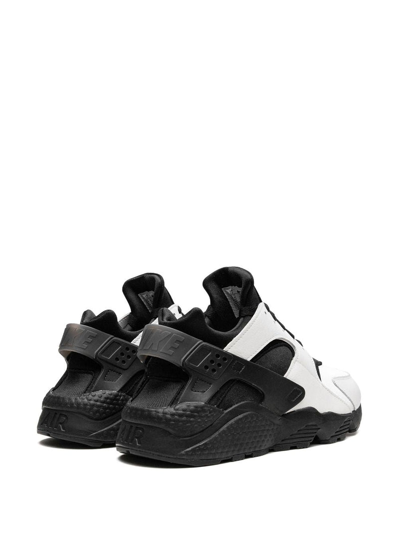 Nike Air Huarache "White/Black"