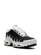 Nike Air Max Plus "Black / White"