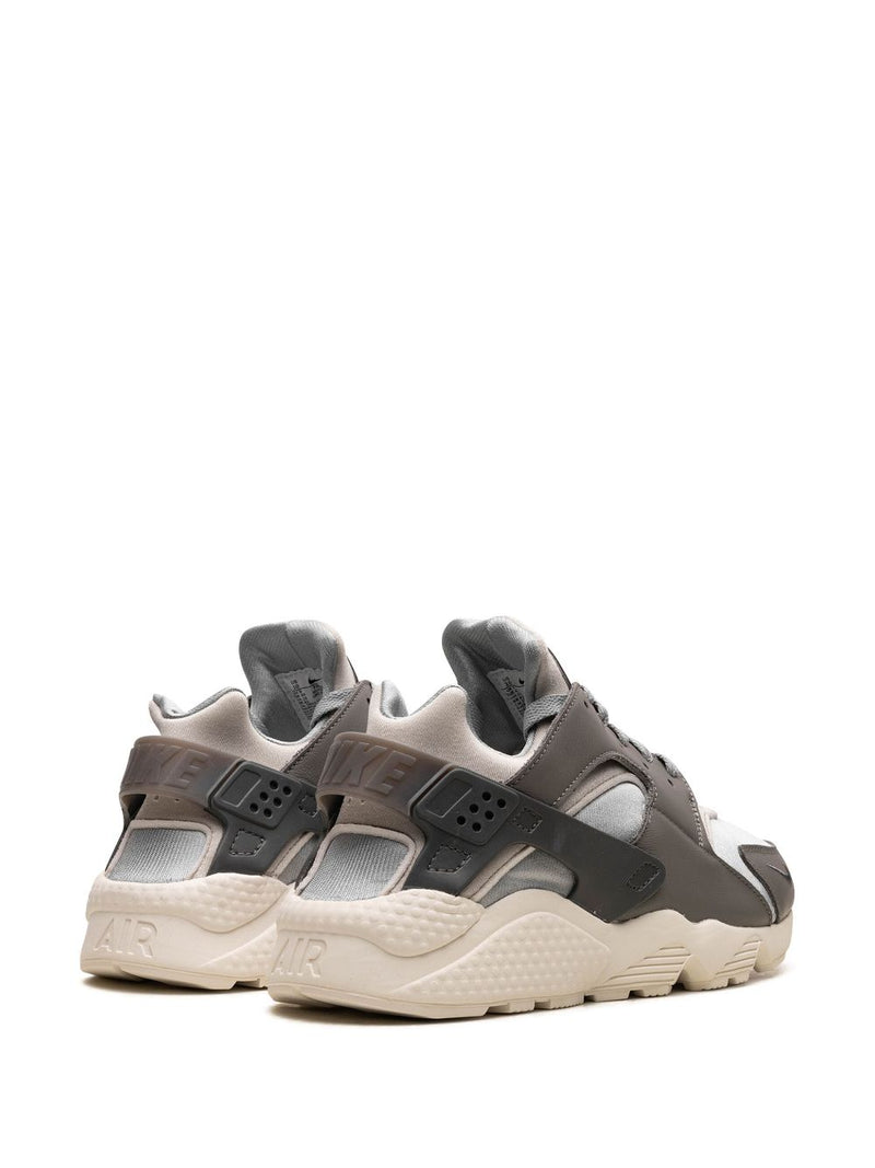 Nike Air Huarache "Light Smoke Grey"