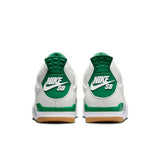 Air Jordan 4 Retro SB 'Pine Green'