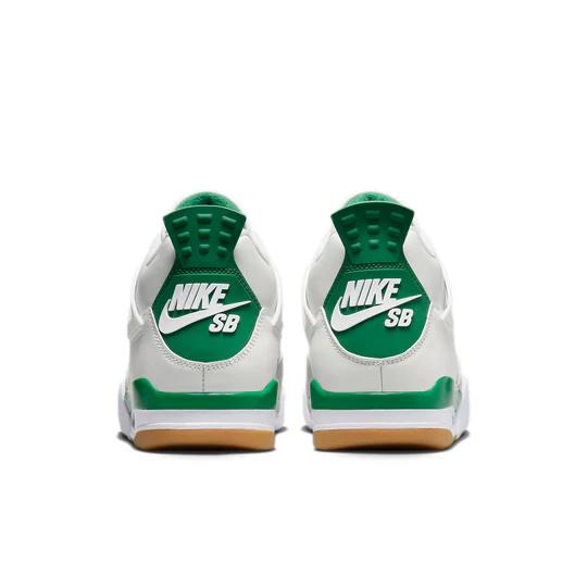 Air Jordan 4 Retro SB 'Pine Green'