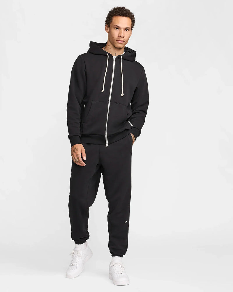 Nike Standard Issue Dri-FIT Basketball Trousers