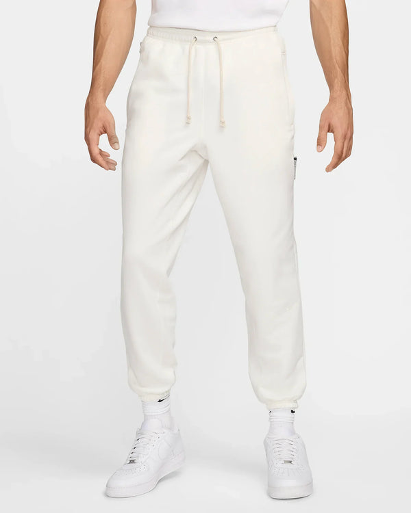 Nike Standard Issue Dri-FIT Basketball Trousers