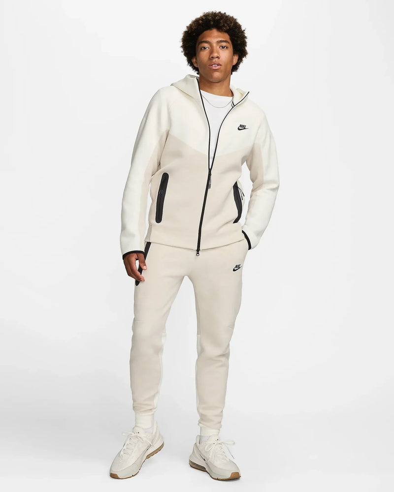 Nike Sportswear Tech Fleece