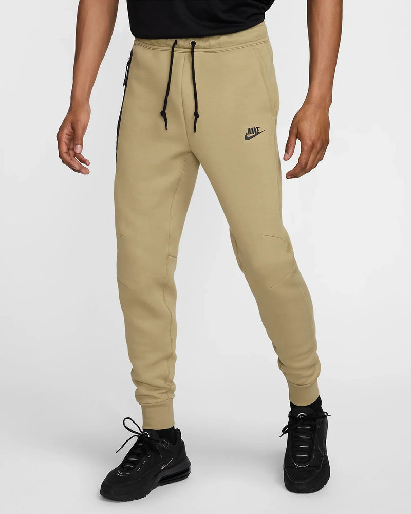 Nike Sportswear Tech Fleece