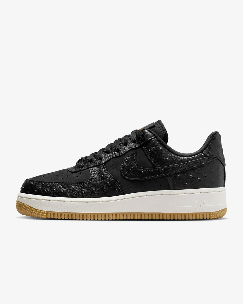 Nike Women's Air Force 1 '07 LX