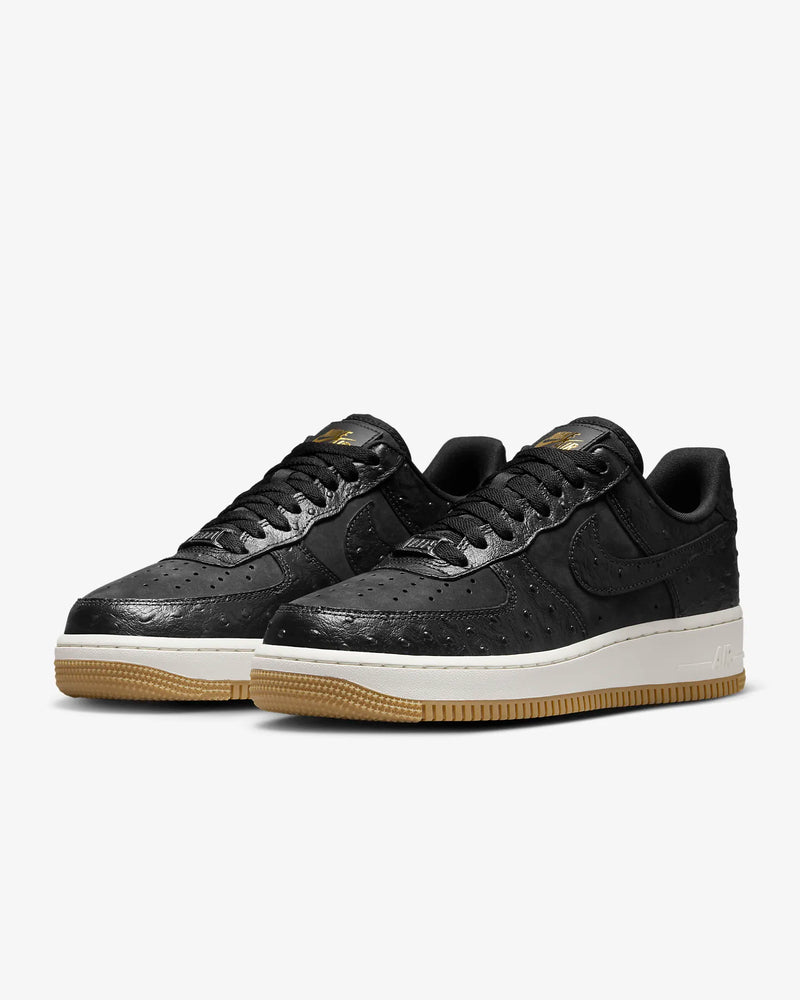 Nike Women's Air Force 1 '07 LX