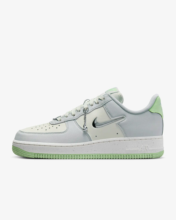Nike Women's Air Force 1 '07 Next Nature SE