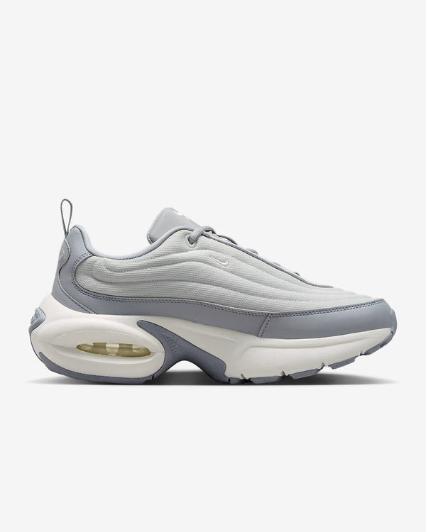 Nike Women's Air Max Portal